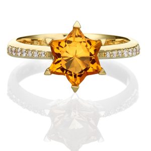 טבעת זהב לבן משובצת סיטרין בצורת מגן דוד ויהלומים
